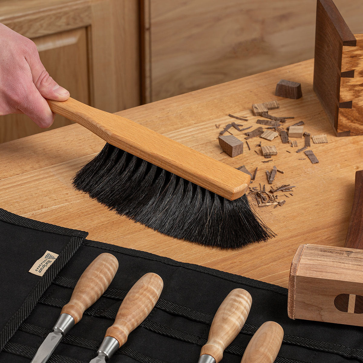 The Bench Brush’s premium, 100% tail horsehair bristles are tough on dust but gentle enough to not scratch or harm your project or your tools.