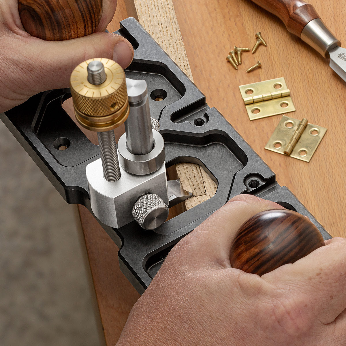 blue spruce router plane with handles