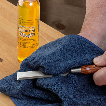 With Blue Spruce Jojoba Oil, a quick wipe with a microfiber cloth or paper towel prevents rust and keeps your tools looking like new.